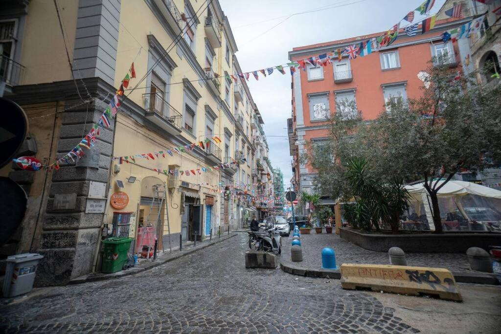 Apartamento Nonna Sabina - Centro Storico Nápoles